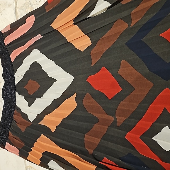 Suncoo pleated patterned skirt in size S - Picture 3 of 8